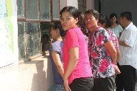 鄭州大學赴結對幫扶村開展義務服務活動