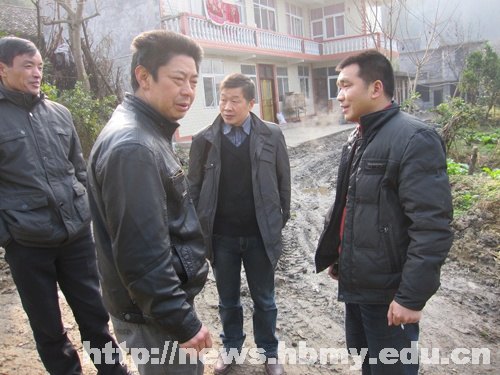 學校新一輪“三萬”活動前期工作扎實推進