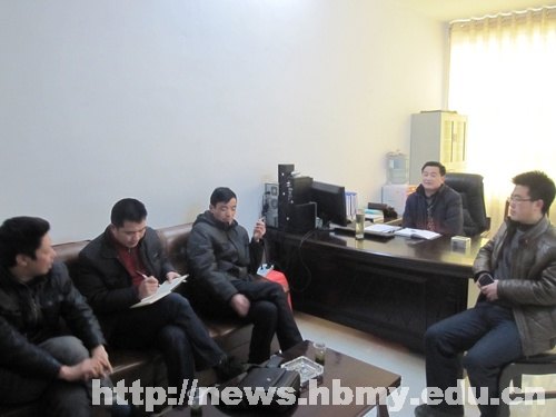 學校新一輪“三萬”活動前期工作扎實推進