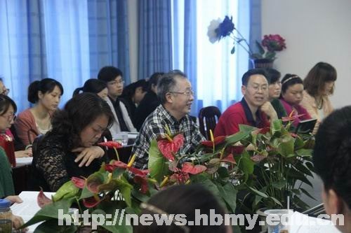 圖書館召開圖情論壇第二屆學術年會