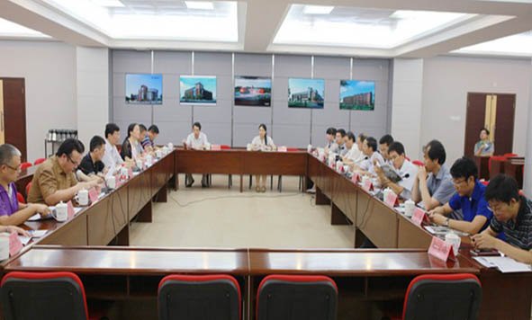 山西省人民政府學位委員會考察團來景德鎮陶瓷學院調研