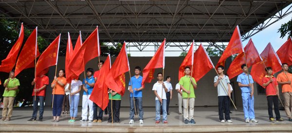 2013年廣西大中專學生暑期“三下鄉”啟動儀式在廣西師范學院舉行