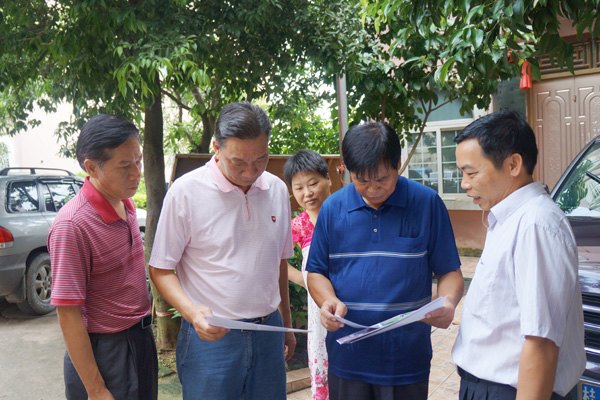 劉力書記到防城港開展“美麗廣西 清潔鄉村” 調研