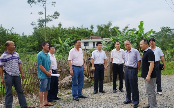 劉力書記到防城港開展“美麗廣西 清潔鄉村” 調研