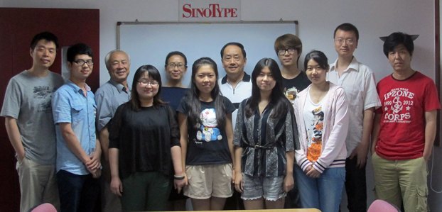 設(shè)計(jì)學(xué)院學(xué)生參加“字體設(shè)計(jì)夏令營(yíng)”收獲頗豐