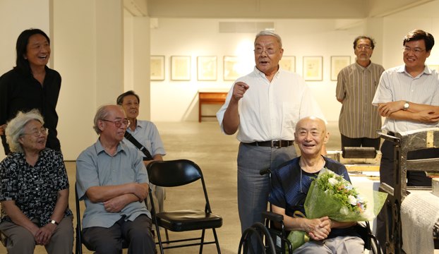 淡泊名利 用心鉆研——“李宏仁石版教學研究展”開幕