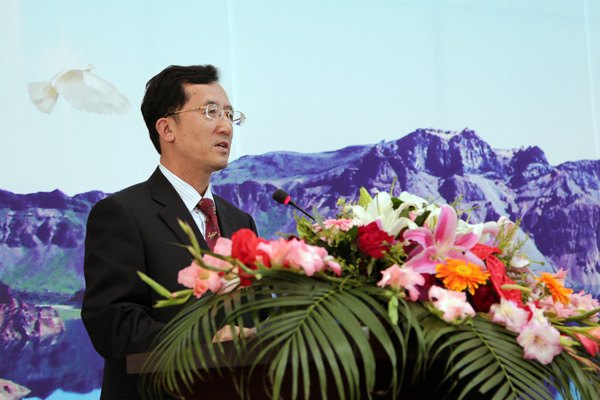 吉林農業科技學院舉行吉林省教育基金優秀特困生獎學金頒獎典禮吉林農業科技學院舉行吉林省教育基金優秀特困生獎學金頒獎典禮