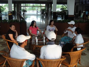 陳增紅副院長看望實習生并調研高爾夫專業