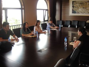 陳增紅副院長看望實習生并調研高爾夫專業