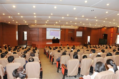 LW(xu)Ժ_W(xu)ڽ(hu)