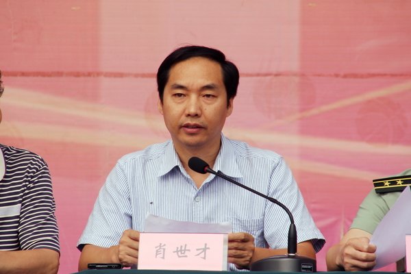 鄭州職業(yè)技術(shù)學(xué)院隆重舉行2013年新生軍訓(xùn)動(dòng)員大會(huì)