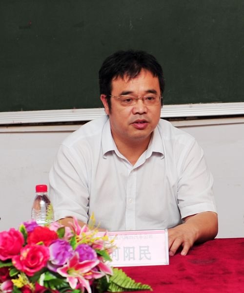 三明學院與中國重汽集團海西汽車有限公司舉行校企合作簽約儀式