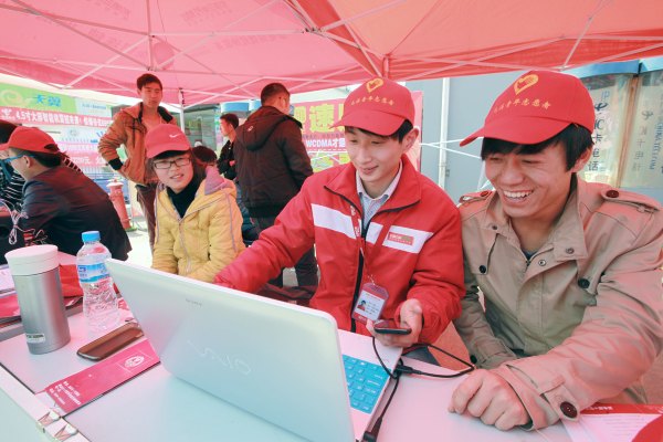 黃山學(xué)院暑期“三下鄉(xiāng)”“四式”新路見(jiàn)成效