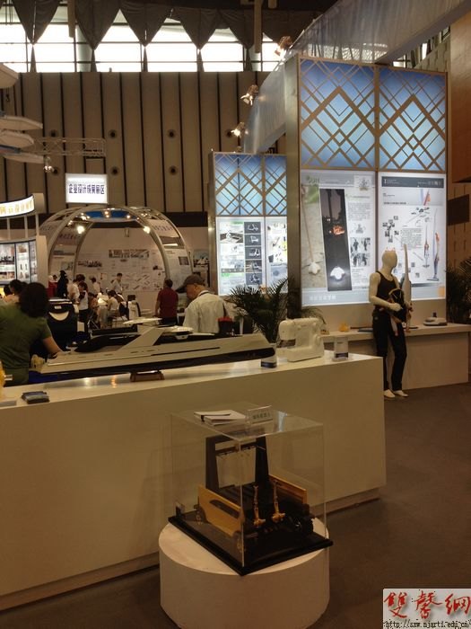 工業設計學院作品亮相南京軟博會