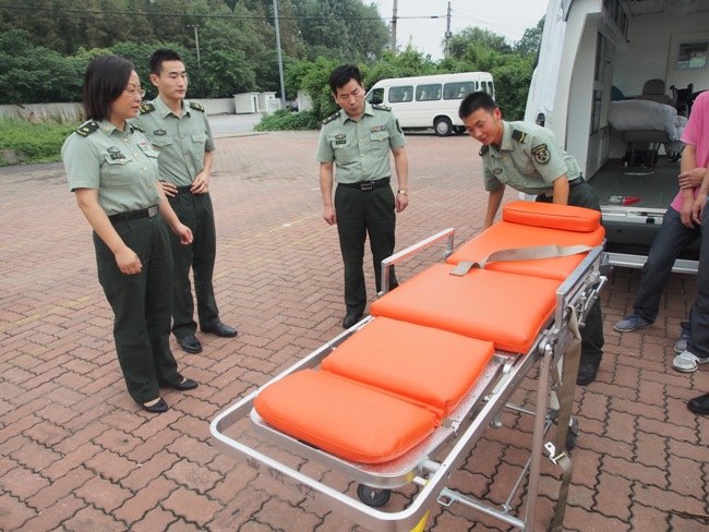 鞏固技能水平  提升服務質量——軍干所開展“技能再提高”訓練活動