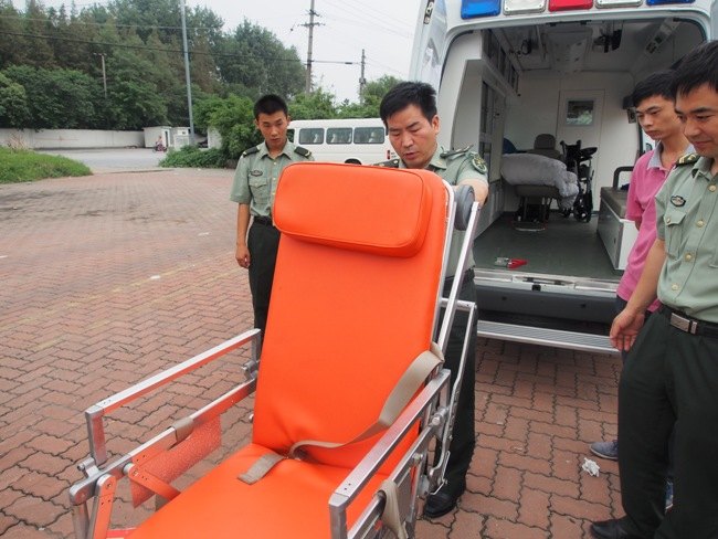 鞏固技能水平  提升服務質量——軍干所開展“技能再提高”訓練活動