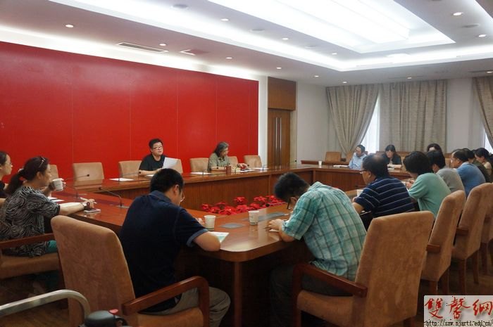 教務處召開教學工作例會,布置新學期教學工作任務