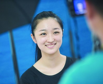 《揚子晚報》、《現(xiàn)代快報》等報道南京藝術(shù)學(xué)院2013級新生入學(xué)