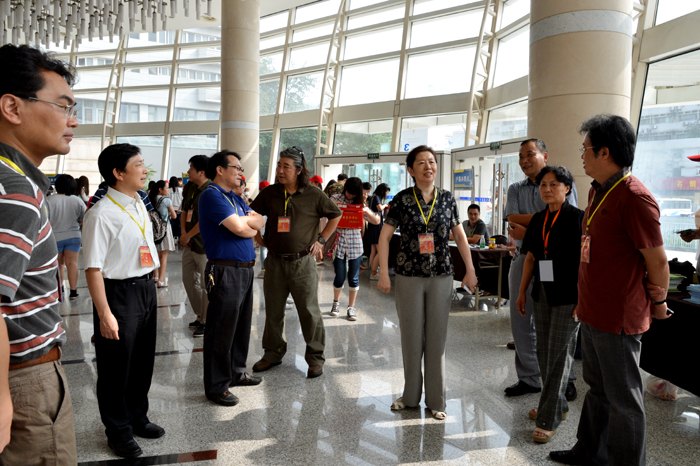 南京藝術學院迎來2013級新同學