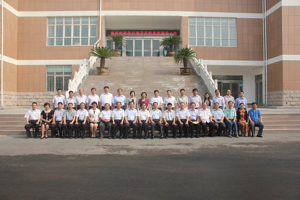 省政協視察團蒞臨鄭州職業技術學院視察指導工作