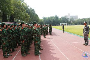 濟南大學圓滿完成2013級學生軍訓工作