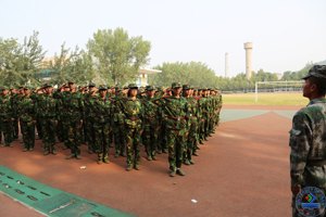 濟南大學圓滿完成2013級學生軍訓工作