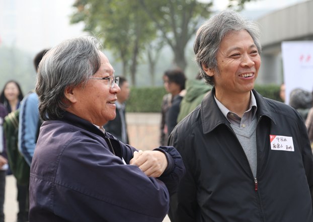 g(sh)W(xu)Ժ˽ؼҡg(sh)W(xu)ԺУѷУ95Уcϵлʽ