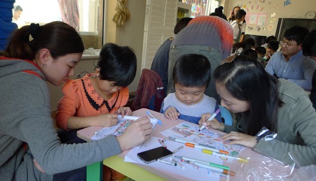 油畫系學生黨支部開展紅色“1+1”活動