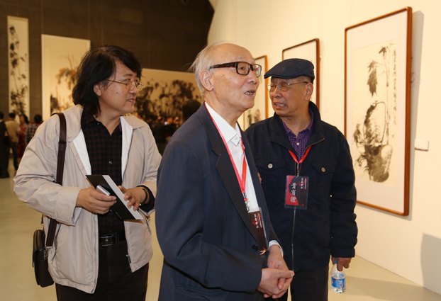 筆墨傳承:張立辰教學四十年教學文獻暨師生作品展開幕