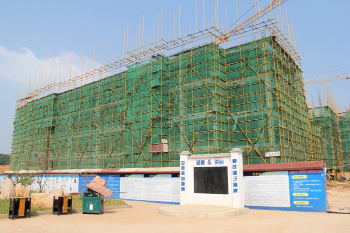 廣西師范學院五合校區學生食堂主體結構封頂