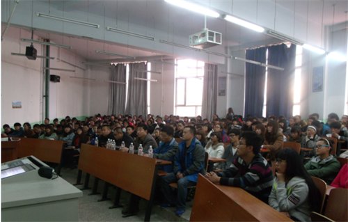 植物科學(xué)學(xué)院舉辦優(yōu)秀畢業(yè)生報(bào)告會(huì)植物科學(xué)學(xué)院舉辦優(yōu)秀畢業(yè)生報(bào)告會(huì)