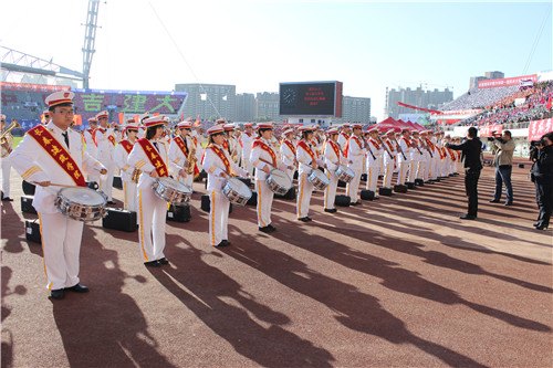 長春建筑學院在長春市第七屆大學生運動會上獲得“優秀文藝表演獎”和“特殊貢獻獎”