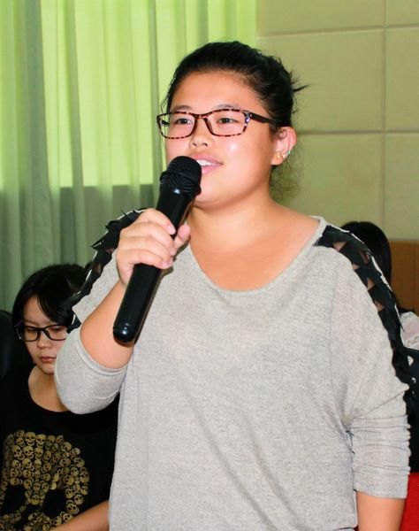 國際著名雕塑家、造型藝術家張立旗先生來校講學