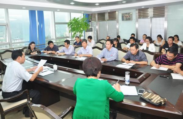 曾祥輝書記深入職能部門開展工作調研