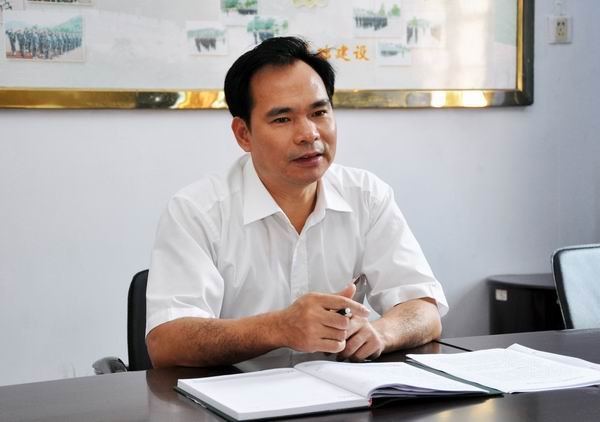 曾祥輝書記深入職能部門開展工作調研