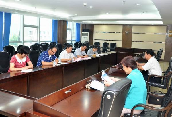 曾祥輝書記深入職能部門開展工作調研