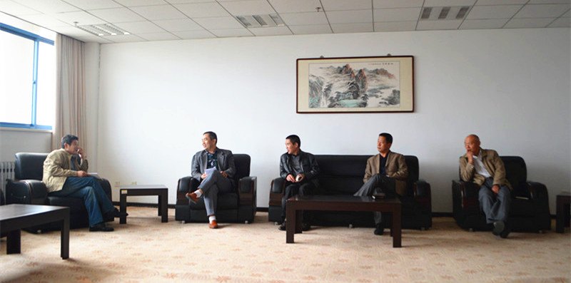 省教育廳軍事理論課教學檢查評估組專家蒞臨煙臺大學文經學院檢查評估