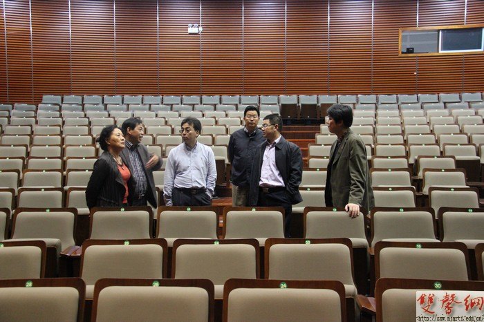 江蘇省教育廳調研組到南京藝術學院檢查指導工作