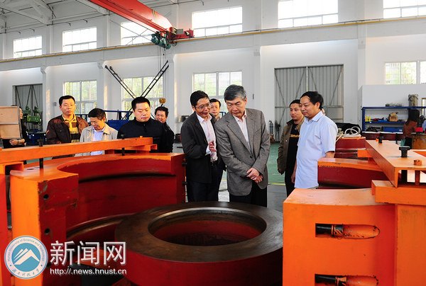 華中科技大學校長李培根院士應邀來校指導工作并講學