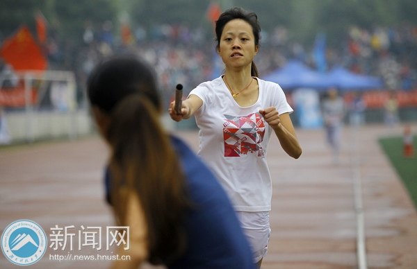 ֱِͨ܇ِ4100 ի@ֹ400