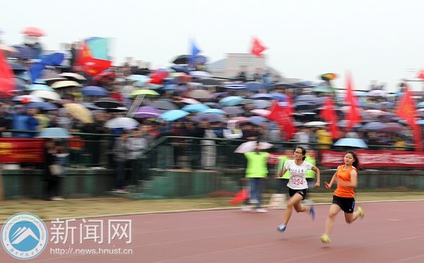 ֱِͨ܇ِ4100 ի@ֹ400