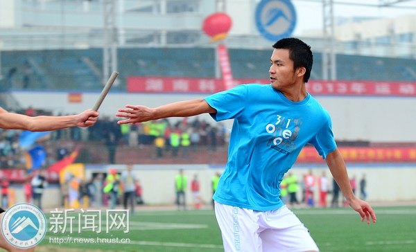 ֱِͨ܇ِ4100 ի@ֹ400