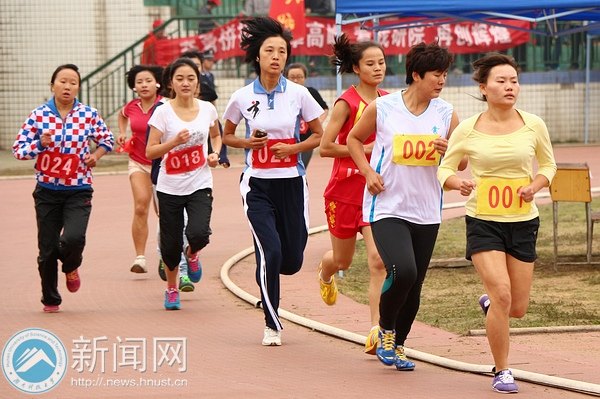 【賽事直通車】“長跑哥”與“耐力姐”的3000米