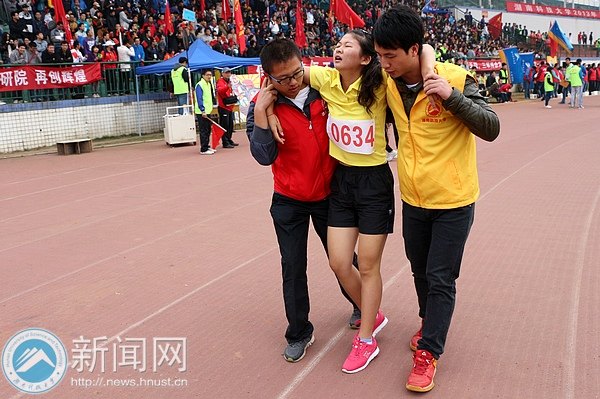 【校運會視點】 “五色”志愿服務  堅守護航校運