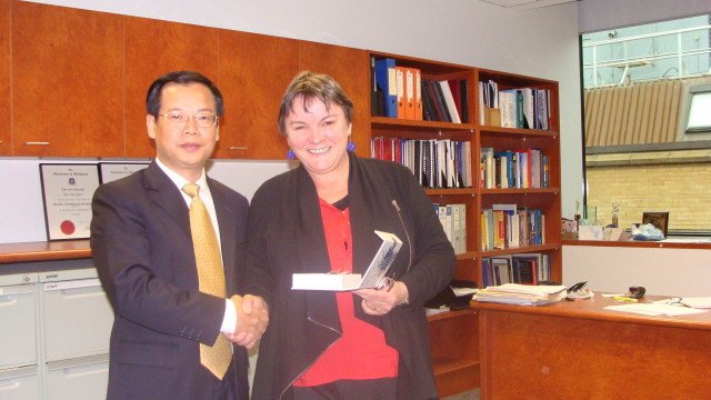 王恒胤率隊訪問新南威爾士大學和墨爾本大學