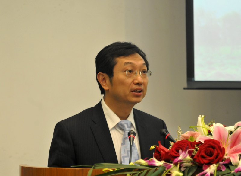 學校召開2014年畢業生就業信息發布會暨東華大學畢業生就業工作指導委員會第十二次年會(圖)