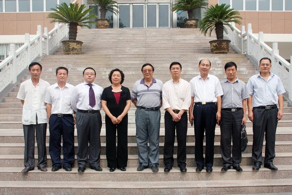 鄭州國際會展中心領導來鄭州職業技術學院考察