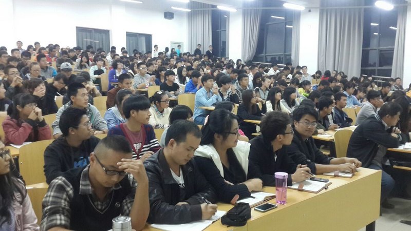 “人生知性更健康”--記“商院講壇”之大學生性健康教育講座