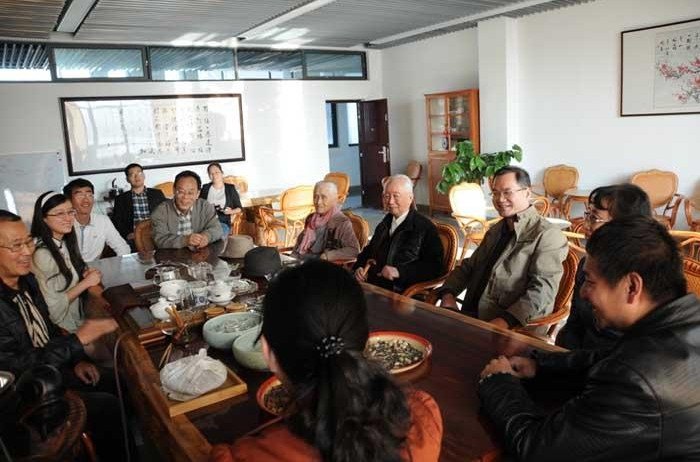 章秉純書記受邀出席“回味西南聯大下午茶”活動