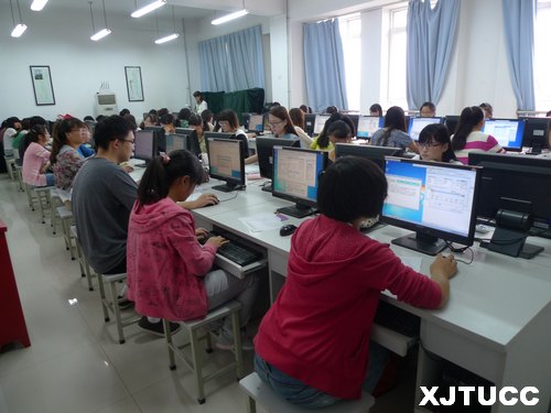 西安交大城市學(xué)院考點圓滿完成2013年下半年全國計算機(jī)等級考試考務(wù)工作